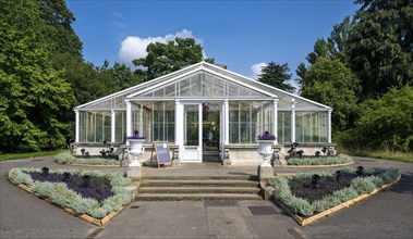 Classic Glasshouse, Waterlily House, Royal Botanic Gardens (Kew Gardens), UNESCO World Heritage