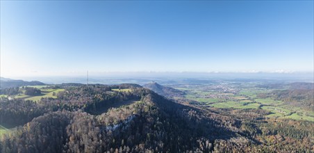 Aerial view, panorama of the Raichberg plateau on the Albtrauf and the witness mountain behind it