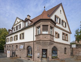 Historic residential and commercial building, built in 1663, renovated in 1913, Laufamholzstraße 5,