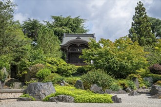 Wooden building in Japanese gardens, Japanese Gateway or Japanese Tor tor, Royal Botanic Gardens