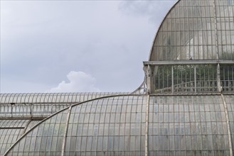 Detail, roof construction Palm House, oldest Victorian greenhouse in the world, Royal Botanic