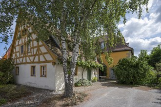 Former synagogue, 1662, today residential building, so-called Vorsängerhaus, Hüttenheim 23,