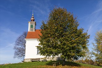 Autumn atmosphere with foliage colouring, Theresienkapelle, Mass Chapel Maria vom Guten Rat,