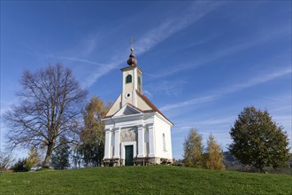 Autumn atmosphere with foliage colouring, Theresienkapelle, Mass Chapel Maria vom Guten Rat,