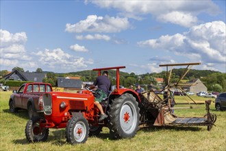 The Cunnersdorf village association presented historical harvesting techniques in agriculture,