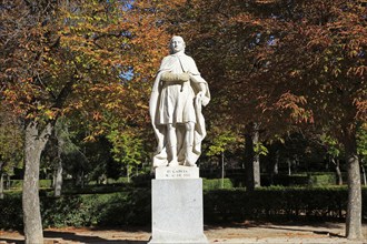 Statue of King Garcia of Leon died 913, El Retiro Park, Madrid, Spain, Europe