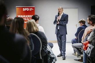 Olaf Scholz (SPD), Federal Chancellor, recorded during a public discussion in Stahnsdorf,