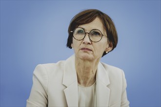 Bettina Stark-Watzinger (FDP), Federal Minister of Education and Research, at a press conference on