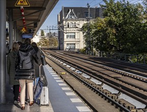 Tiergarten S-Bahn station with local and long-distance trains, Berlin, Germany, Europe