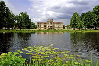 Europe, Germany, Mecklenburg-Western Pomerania, Ludwigslust, Ludwigslust Palace, front with water