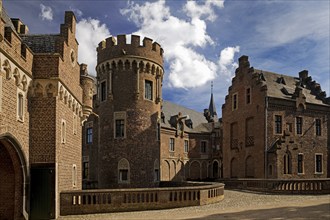 Paffendorf Castle, popular excursion destination, Bergheim, Rhine-Erft district, Rhenish lignite