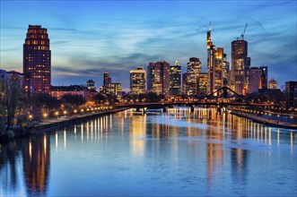 Twilight shot, skyline, banking district, financial district, Main Plaza, Taunus Tower, Tower 185,