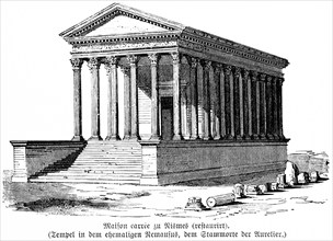 Temple Maison Carrée in Nimes, France, UNESCO World Heritage Site, columns, steps, Roman Empire,