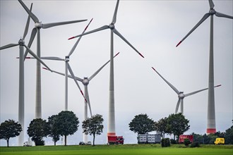 Wind farm east of Paderborn, on the B64 federal highway, North Rhine-Westphalia, Germany, Europe