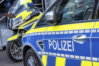 Police, police car, inscription on a patrol car, symbolic image