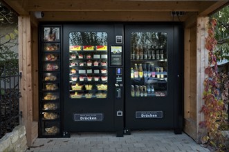 Vending machine, self-service, food, potatoes, O, apples, vegetables, drinks, Bauerle, Schmiden