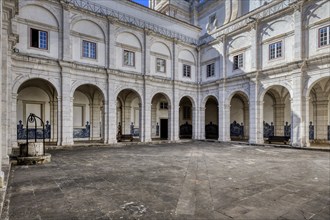 Church and Monastery of Sao Vicente de Fora, Cloister Courtyard, Lisbon, Portugal, Europe