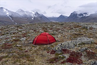 Tent in mountain landscape, Sarek National Park, World Heritage Laponia, Norrbotten, Lapland,