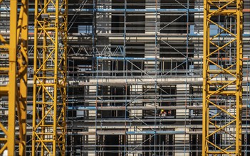 Construction site, at the Cologne Trade Fair Centre, new construction of a high-rise office