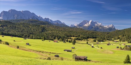 Humpback meadows between Mittenwald and Krün, Werdenfelser Land, behind it the Zugspitze, 2962m,