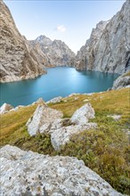 Turquoise mountain lake Kol Suu with rocky steep mountains, Kol Suu Lake, Sary Beles Mountains,