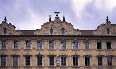 Stucco façade, Haus zum Falken, Falkenhaus, historic old town, Würzburg, Lower Franconia, Bavaria,