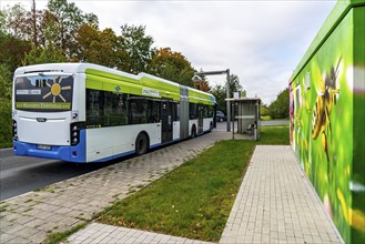 Electric bus from Stadtwerke Münster, at a fast charging station, bus stop, Dieckmannstrasse bus