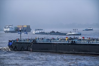 Dense fog, cargo ships on the Rhine near Düsseldorf, very low visibility, North Rhine-Westphalia,