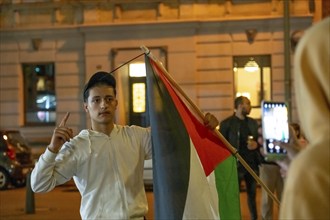 Demonstration by pro-Palestinian activists in Duisburg-Hochfeld, around 110 demonstrators marched