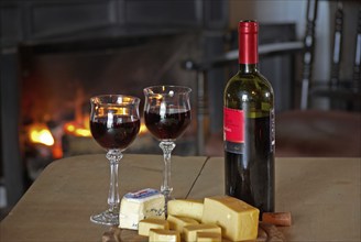 Red wine in glasses, nutrition, food, alcohol, food culture, open fire, romance, cheese platter,