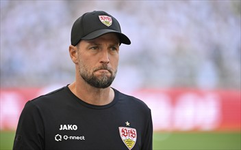 Coach Sebastian Hoeness VfB Stuttgart, portrait, thoughtful, MHPArena, MHP Arena Stuttgart,