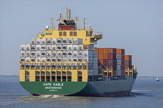 Container ship near Cuxhaven, Elbe, Lower Saxony, Germany, Europe