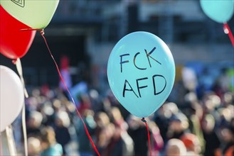 Slogans against right-wing extremism on balloons, demonstration against right-wing extremism,