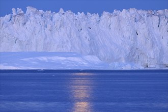 Icebergs at Ilulissat icefjord, Ilulissat, Icefjord, Disko Bay, Qaasuitsup, Greenland, Polar