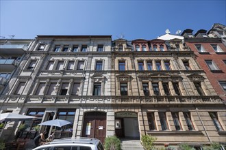 Residential and commercial buildings in the Italianate Neo-Renaissance style, built around 1885,