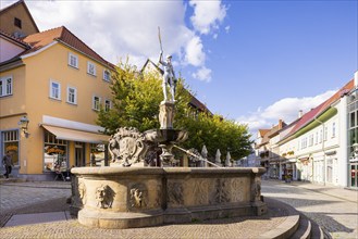 Hop fountain with knight at the former hop market, Arnstadt, Thuringia, Germany, Europe