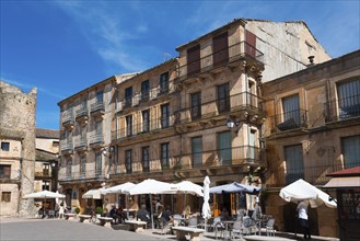 Square with old buildings and street cafés under a blue sky, Plaza de España, Espana, Plaza Major,