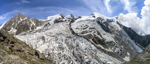 High alpine glaciated mountain landscape, La Jonction, Glacier des Bossons meets Glacier de