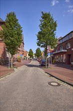 Traffic-calmed area Neue Straße with 20 km/h zone in the city centre of Varel, district of