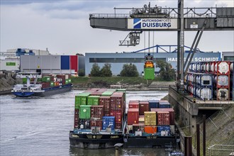 Port of Duisburg Ruhrort, Container freighter being loaded and unloaded at DeCeTe, Duisburg