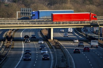 Motorway junction Westhofen, the motorway A45, Sauerlandlinie, is crossed by the A1, bridge, view