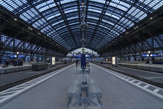 3-day strike by the railway union GDL, only very few local and long-distance trains run, empty