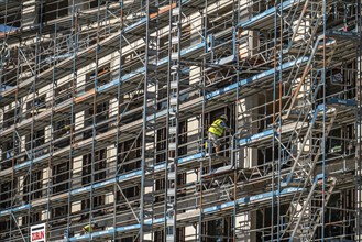 Construction site, at the Cologne Trade Fair Centre, new construction of a high-rise office