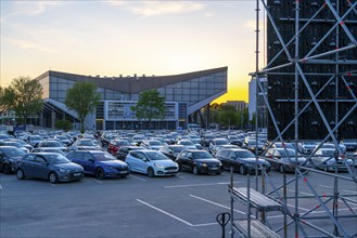 Temporary drive-in cinema, in the car park in front of Messe Essen, Grugahalle, large LED screen,