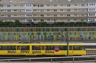 Motorway A40, Ruhrschnellweg, in the through road in Essen, noise barrier, tram, underground