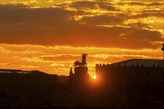 Quadriga on the Semper Opera House at sunset, Dresden, Saxony, Germany, Europe