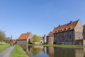 Historic moated castle, Renaissance Raesfeld Castle, Freiheit Raesfeld, Münsterland