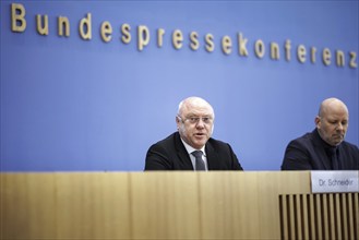 Ulrich Schneider, Managing Director of Der Paritätische Gesamtverband, at a press conference on the