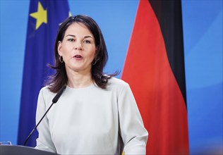 Annalena Bärbock, Federal Foreign Minister, photographed during a press conference in Berlin, 09.04