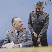 (L-R) General Carsten Breuer, Inspector General of the Bundeswehr, and Lieutenant General Alexander